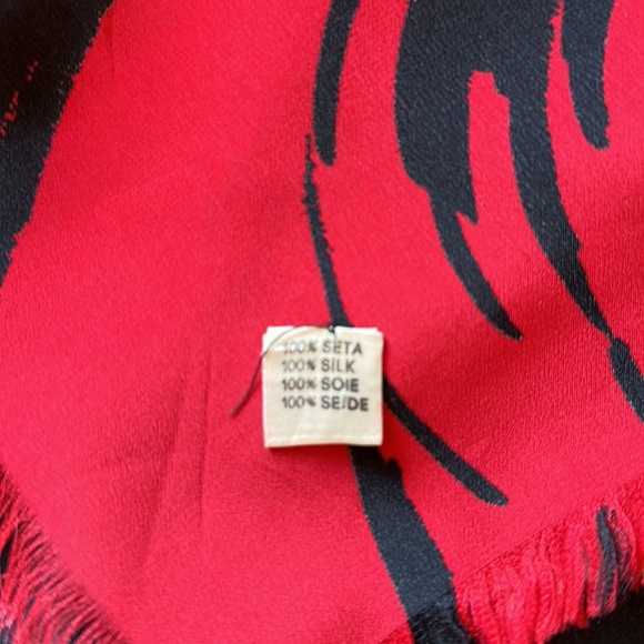 Rare!! VINTAGE Christian Dior Silk Scarf - Picture 14 of 14